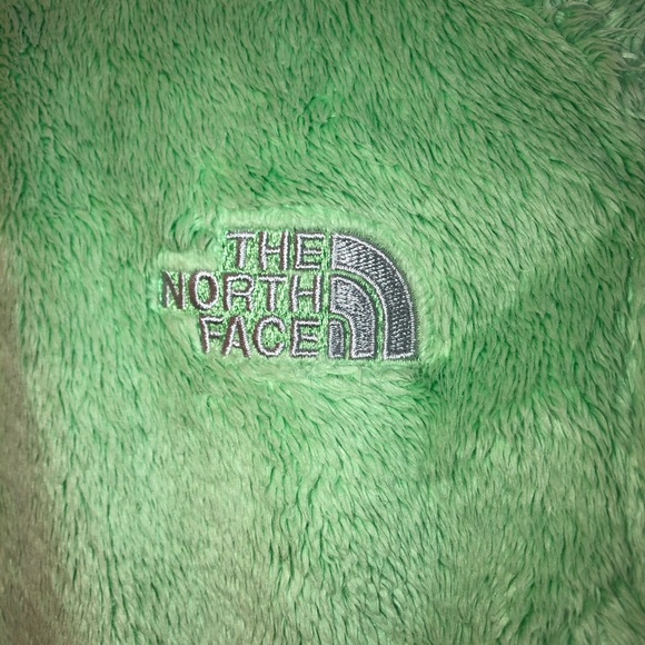 The North Face Women’s Osito Jacket - Picture 3 of 8